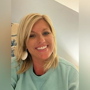 Meet your Posher, Lindsay